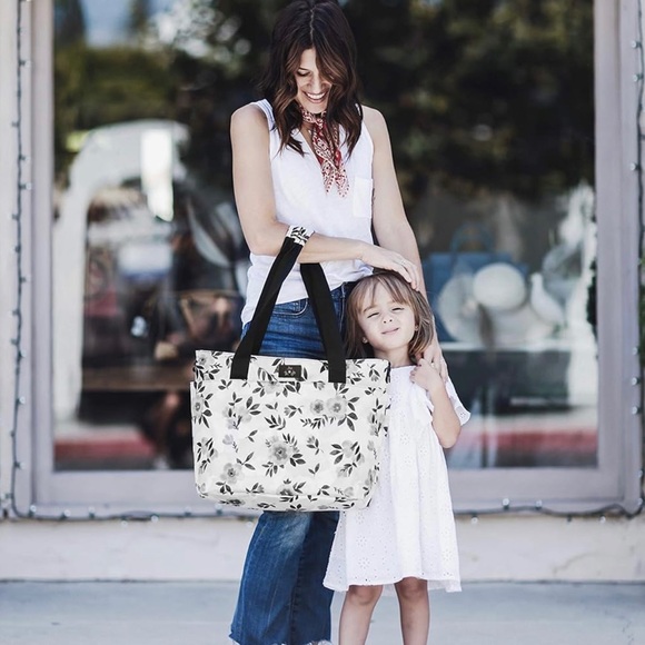 Jujube Encore tote watercolour ice brand new - Picture 4 of 5